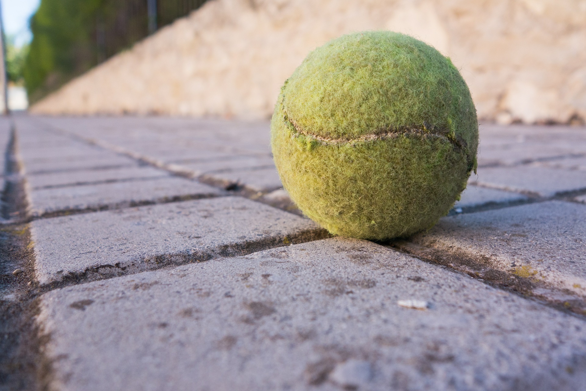 壁打ちって意味あるの 壁打ち練習方法 都内で壁打ちできる場所紹介 テニスナビ